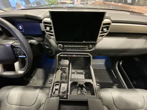 Used 2024 Toyota Tundra Limited image 22