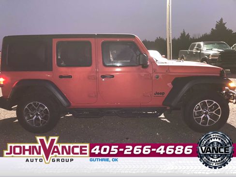 Used 2024 Jeep Wrangler Sport S image 8