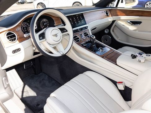 Used 2026 Bentley Continental GT image 25