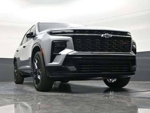 Used 2026 Chevrolet Traverse RS FWD image 27