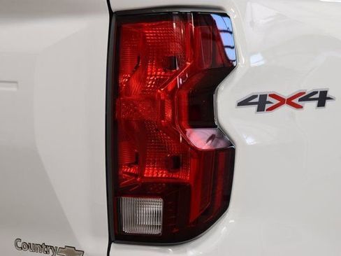 New 2026 Chevrolet Colorado W/T w/ Advanced Trailering Package image 18