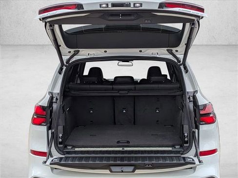 New 2026 BMW X5 xDrive50e w/ M Sport Package image 19