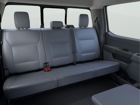 New 2026 Ford F550 4x4 Crew Cab image 28