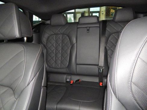 Used 2025 BMW X6 xDrive40i image 35