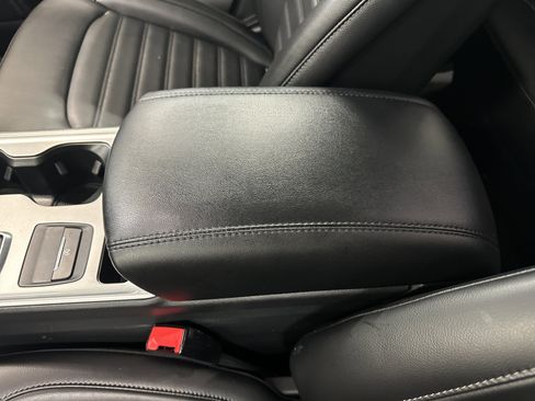 Used 2024 Ford Edge SEL w/ Convenience Package image 30