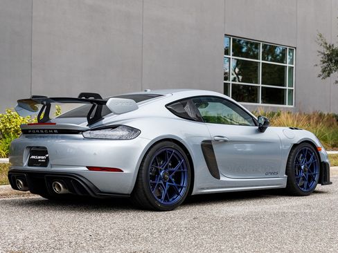 Used 2025 Porsche 718 Cayman GT4 RS image 6