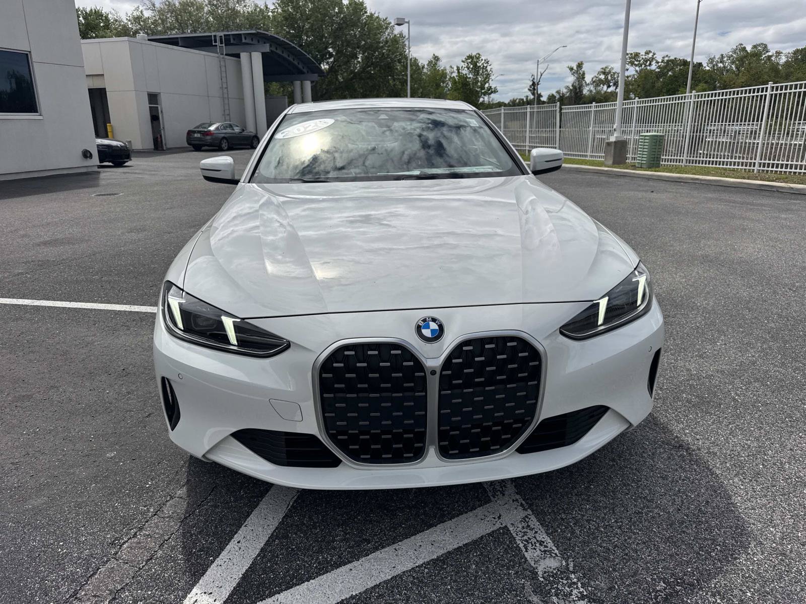 Certified 2026 BMW 430i Coupe w/ Parking Assistance Package RWD image 9
