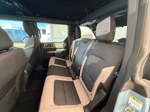 Used 2023 Ford Bronco Wildtrak image 23