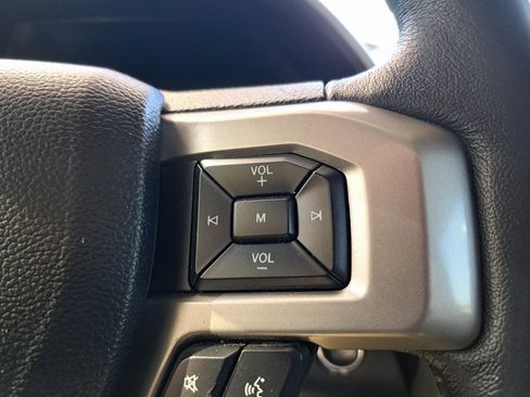 Certified 2019 Ford F250 Lariat w/ Lariat Ultimate Package image 16