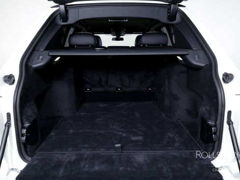 Certified 2025 Rolls-Royce Cullinan image 23