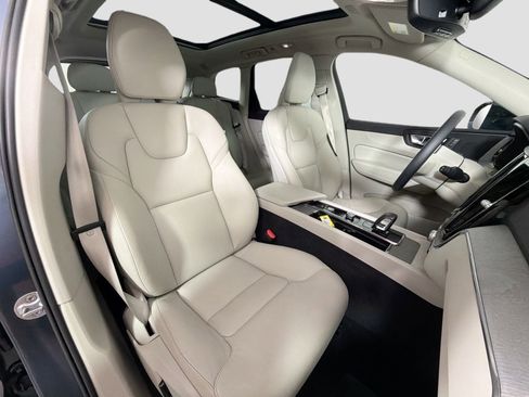 Certified 2023 Volvo XC60 B5 Plus w/ Protection Package Premier FWD image 27