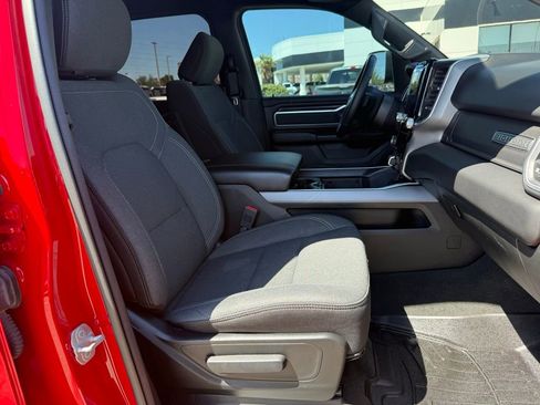 Used 2022 RAM 1500 Big Horn AWD/4WD image 21