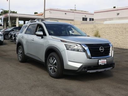 New 2025 Nissan Pathfinder SL
