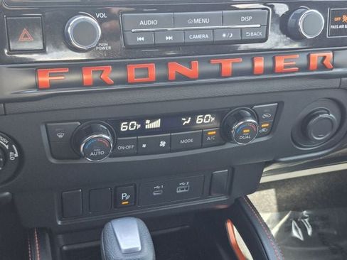 Certified 2025 Nissan Frontier PRO-4X AWD/4WD image 15