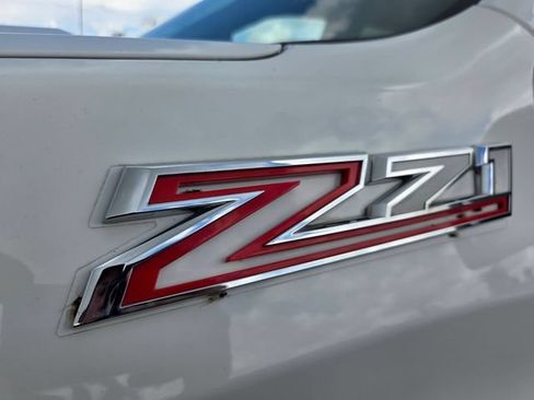 Used 2020 Chevrolet Silverado 1500 LT Trail Boss AWD/4WD image 18