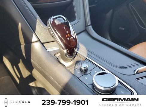 Used 2025 Cadillac XT5 Premium Luxury image 27