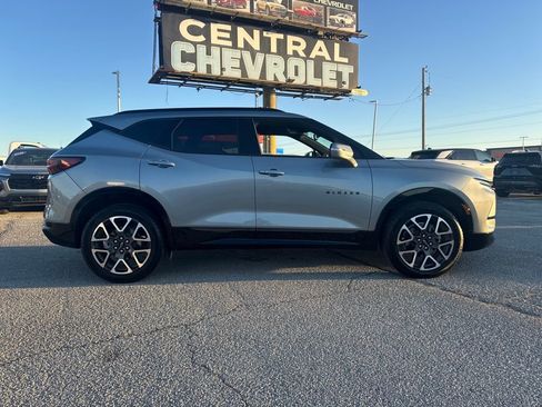 Used 2025 Chevrolet Blazer RS image 10