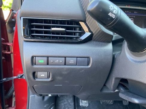 Used 2021 Nissan Sentra SV FWD image 23