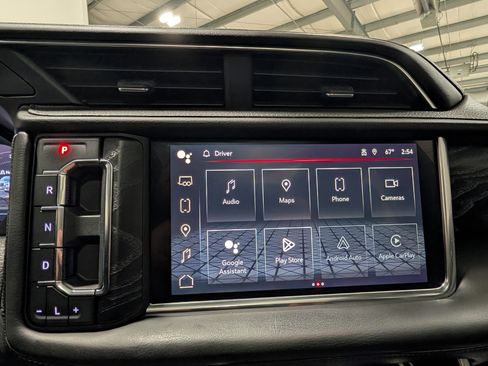 Used 2022 GMC Yukon Denali AWD/4WD image 27