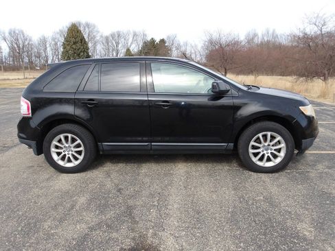 Used 2009 Ford Edge SEL image 2