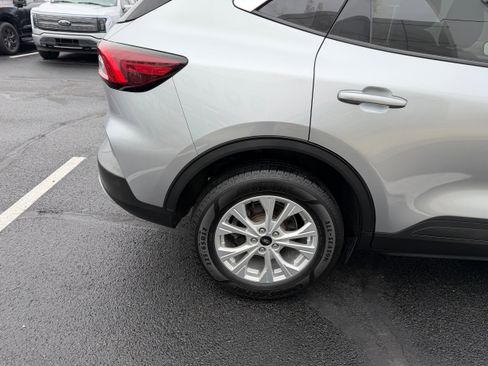 Used 2023 Ford Escape Active image 13
