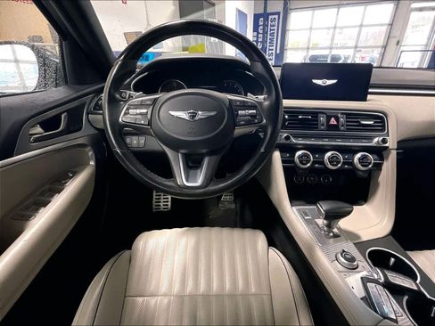 Used 2022 Genesis G70 3.3T w/ Sport Advanced Package AWD/4WD image 17