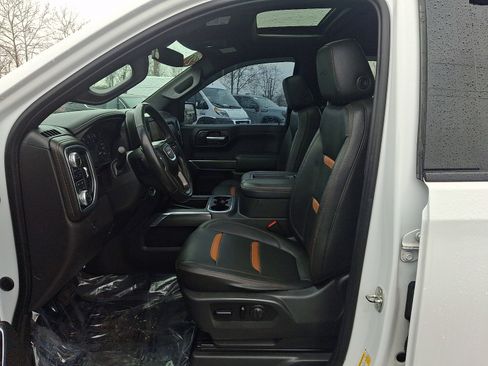 Used 2021 GMC Sierra 1500 AT4 w/ AT4 Preferred Package image 14