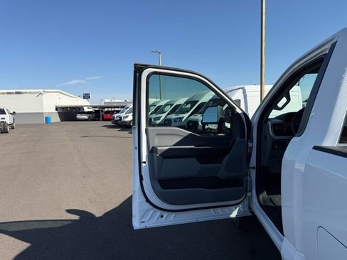 New 2026 Ford F250 XL w/ XL Chrome Package RWD image 10