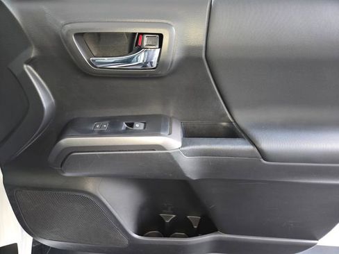 Used 2023 Toyota Tacoma TRD Sport w/ Advanced Technology Package AWD/4WD image 25