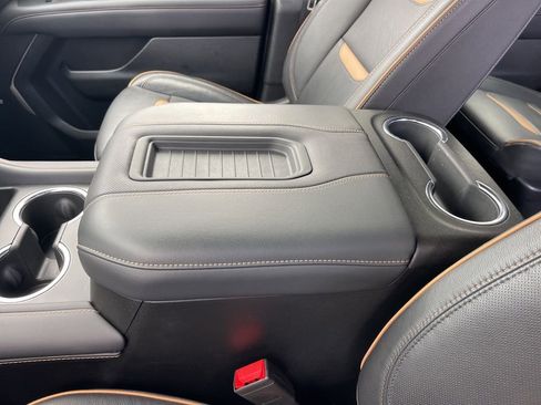 Used 2023 GMC Yukon XL AT4 image 14