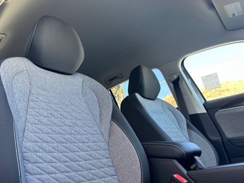 New 2025 Volkswagen Tiguan S image 15