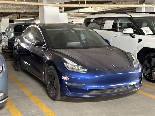 Used 2020 Tesla Model 3 Standard Range Plus RWD image 3