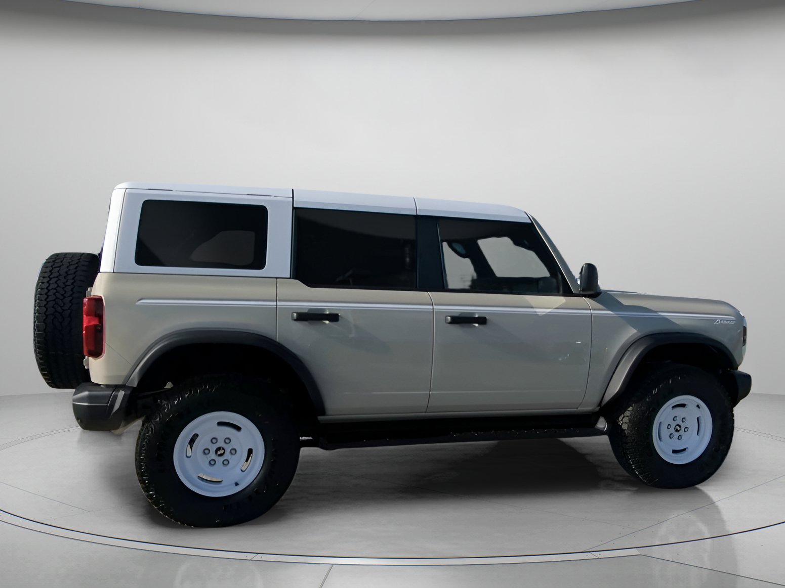 New 2026 Ford Bronco Heritage Edition AWD/4WD image 33