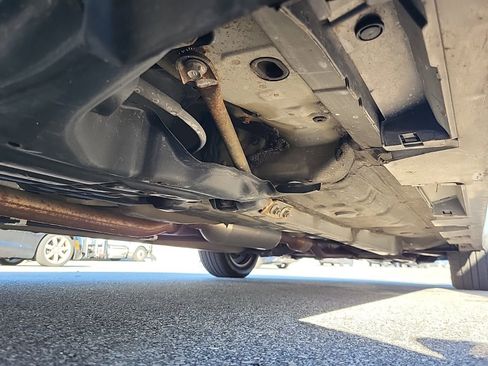 Used 2016 Toyota Camry XLE image 18