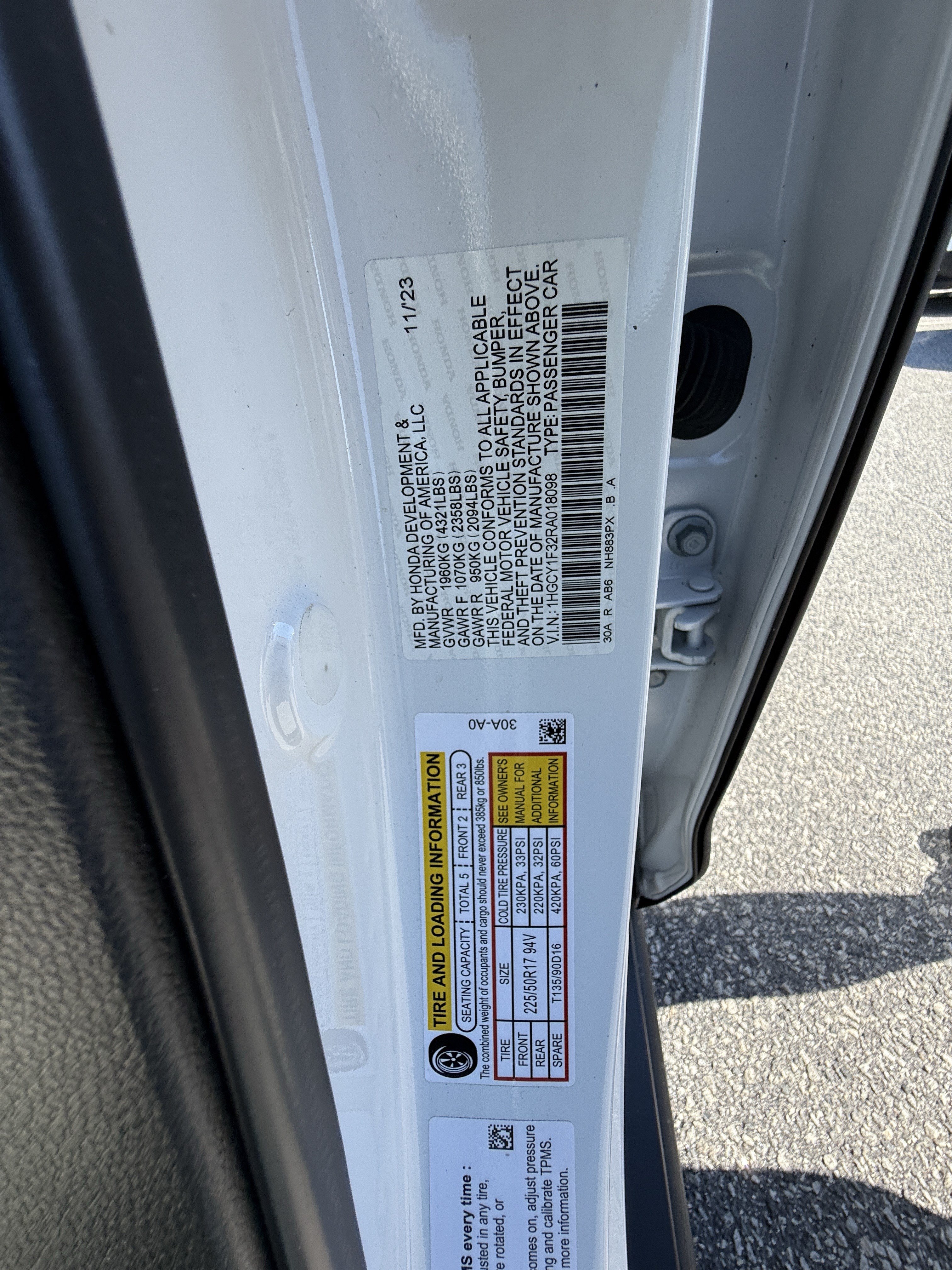 Certified 2024 Honda Accord EX image 37