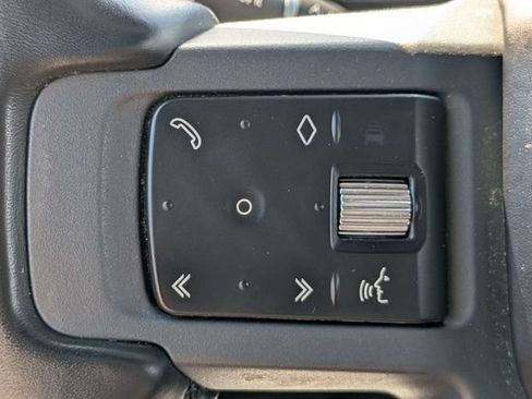 Used 2022 Land Rover Defender 110 X-Dynamic HSE AWD/4WD image 25
