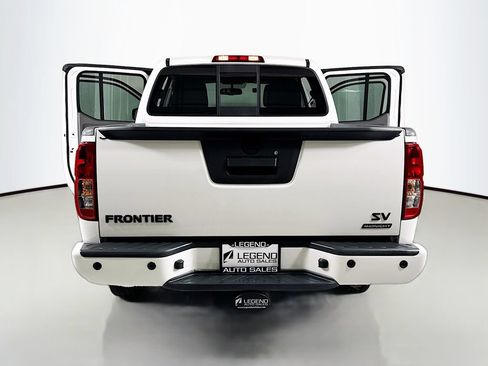 Used 2021 Nissan Frontier SV w/ Midnight Edition Floor Mats RWD image 23