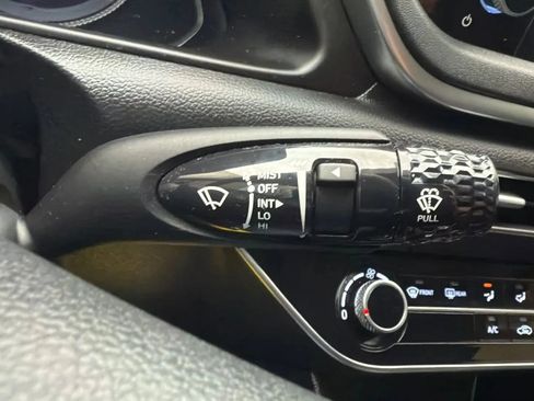 Used 2023 Hyundai Sonata SE image 13