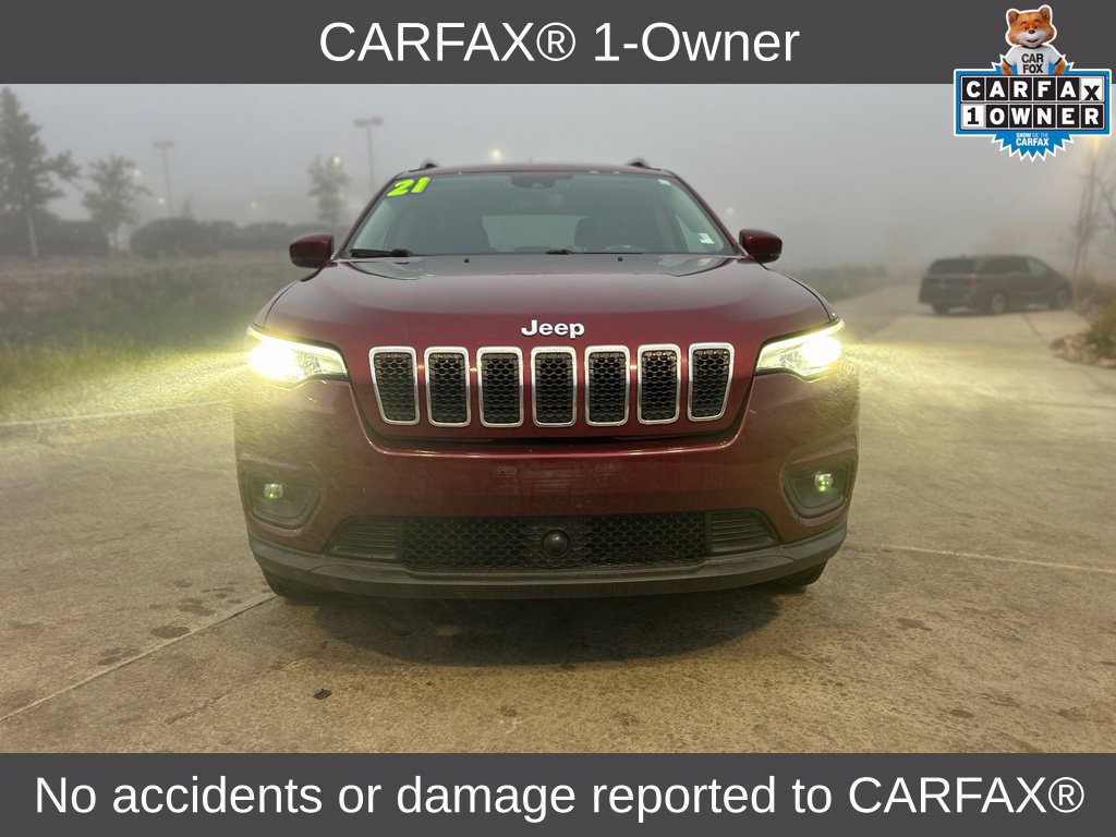 Used 2021 Jeep Cherokee Latitude Lux AWD/4WD image 2