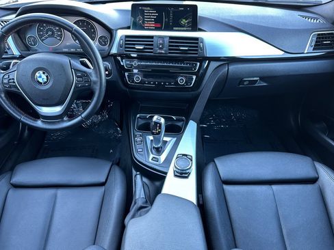 Used 2016 BMW 330e image 10