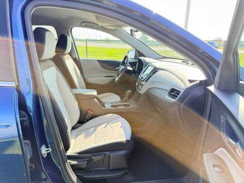 Used 2019 Chevrolet Equinox LT FWD image 10