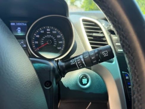 Used 2016 Hyundai Elantra GT w/ Option Group 02 FWD image 21