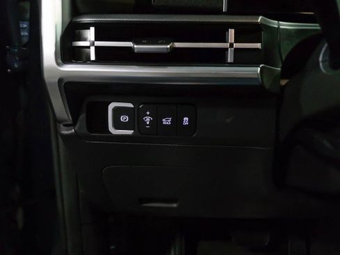 Used 2025 Hyundai Santa Fe SEL image 31