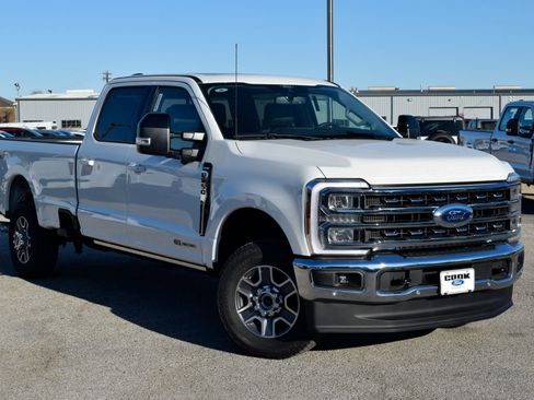New 2026 Ford F350 Lariat w/ Lariat Ultimate Package image 3