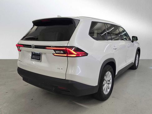 Used 2025 Toyota Grand Highlander AWD Hybrid image 5