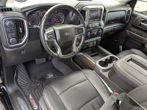 Certified 2021 Chevrolet Silverado 1500 LT Trail Boss w/ Convenience Package II image 11