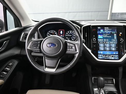 Used 2023 Subaru Ascent Premium w/ Convenience Package AWD/4WD image 12
