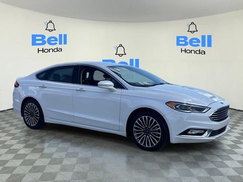 Used 2017 Ford Fusion Titanium FWD image 6