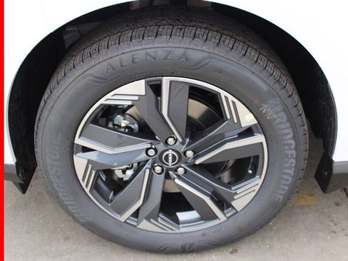 New 2025 Nissan Murano SL w/ Cargo Package image 8