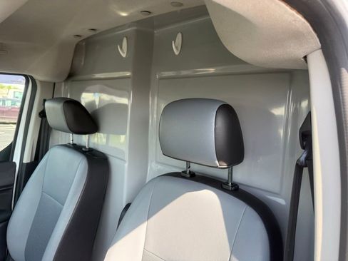 Used 2018 Ford Transit Connect XL FWD image 27